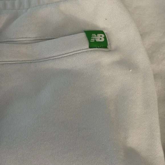 NEW BALANCE KLUTCH ATHLETICS SWEATS - Picture 4 of 5